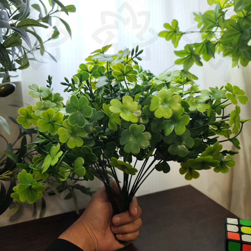 10 Pcs Artificial St. Patrick’s Day Clover Plants UV Resistant Outdoor Lucky Green Foliage
