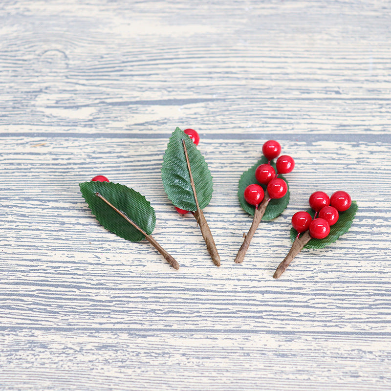 10 Pcs Artificial Red Berry Stems 3 Inch Silk Berry Heads for Wreath DIY Crafts Decor