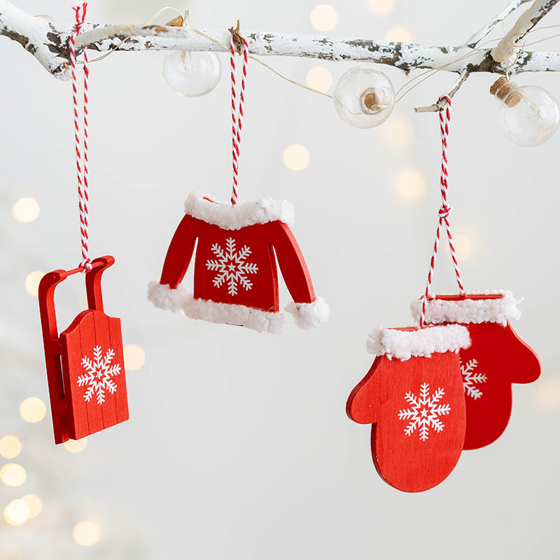 Christmas Gloves and Hat Hanging Ornaments Bulk Set, Holiday Party Decorations, Multiple Pieces