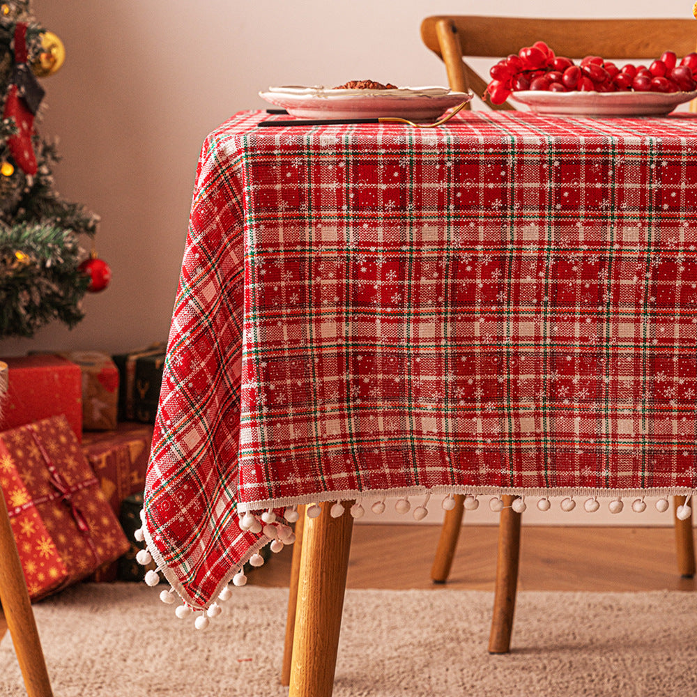 Bulk Christmas Plaid Snowflakes Tablecloths with Plush Ball for Christmas Party Decor Wholesale