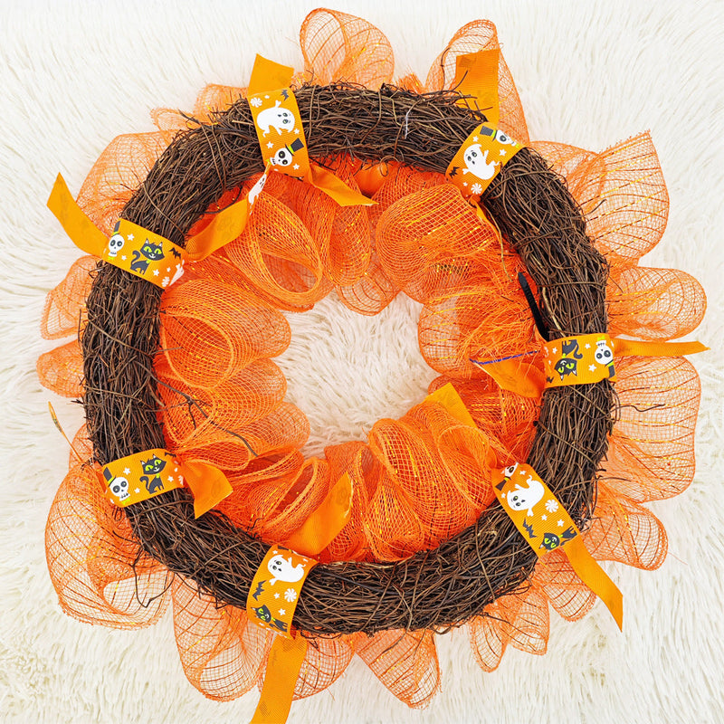 Halloween Pumpkin Smiley Face Wreath, 18 Inch Glowing Artificial Front Door Decoration, Holiday Party Decor
