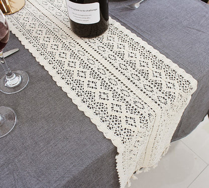 Bulk Vintage Cotton Lace Boho Table Runner with Tassels for Dining Table Wholesale