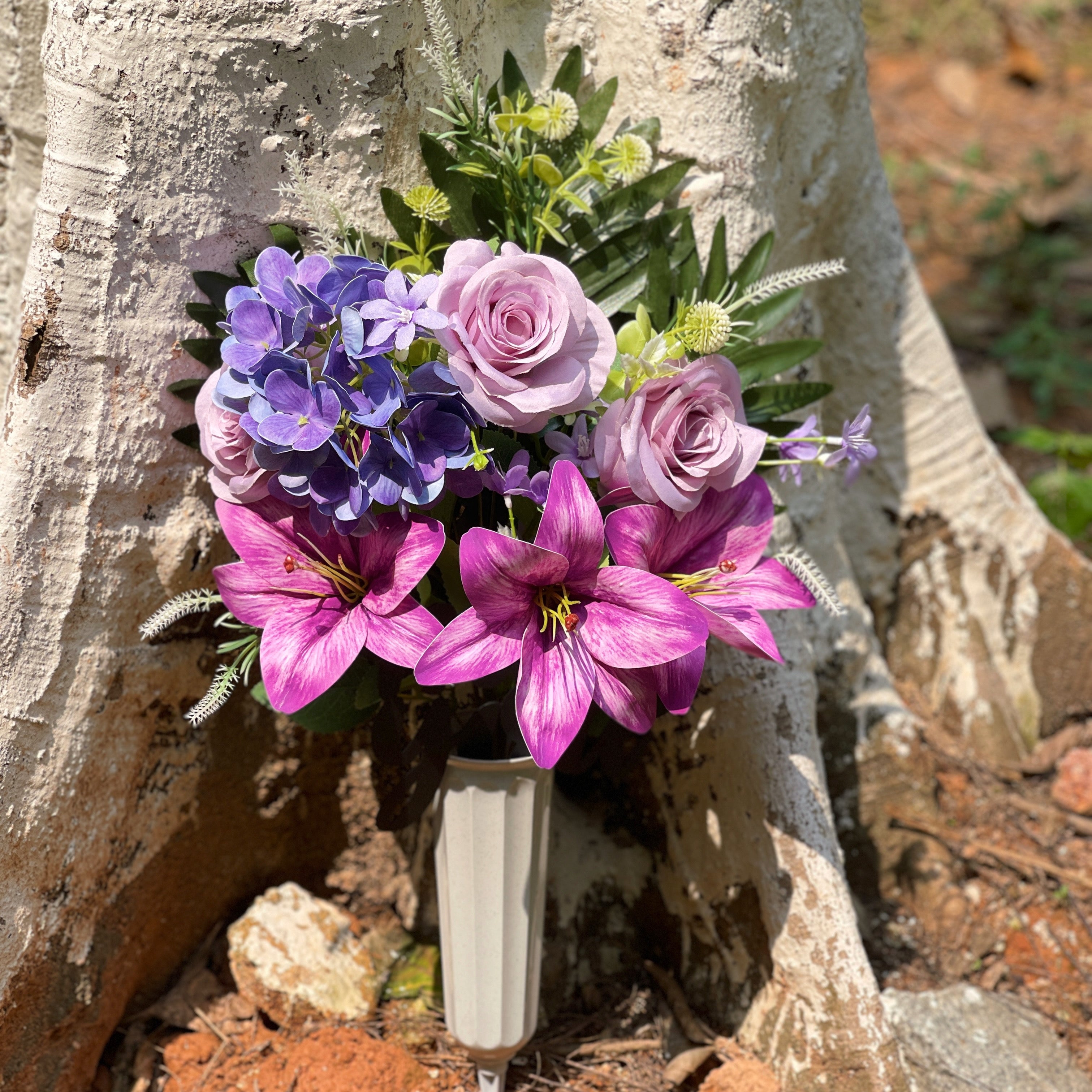 Bulk Artificial Cemetery Flowers with Vase Stake Memorial Graveyard Flowers for Outdoors Wholesale
