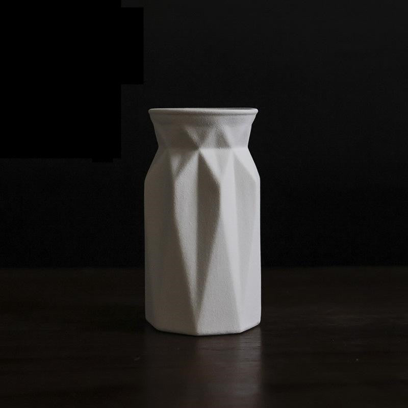 Ceramic Vase 5 Inch Simple Style Decorative Pottery Container