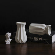 Ceramic Vase 5 Inch Simple Style Decorative Pottery Container