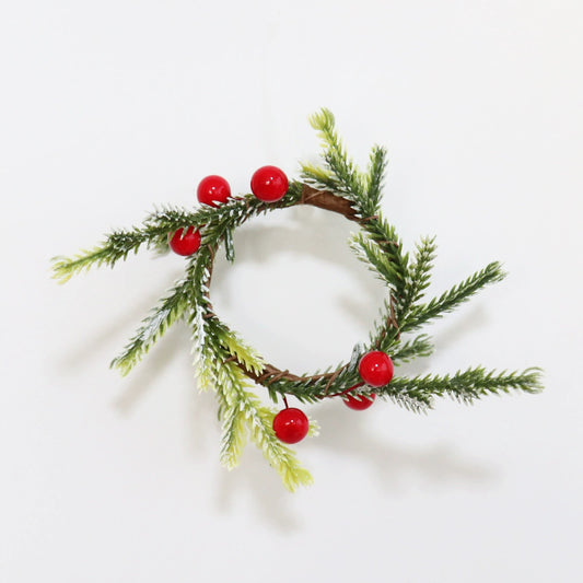 Christmas Pine Needle Napkin Rings - Red Berries & Green Leaves
