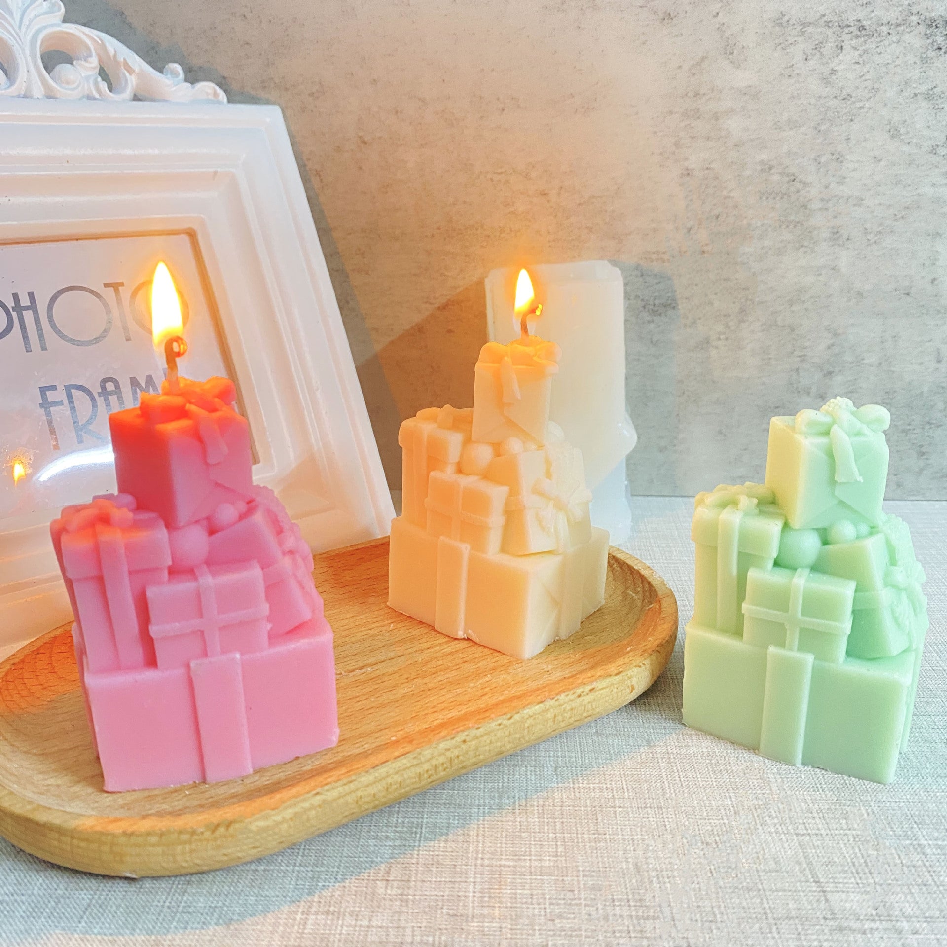 Christmas Candle Molds - Silicone Gift Box Shape, Ideal for DIY Holiday Candle Crafts