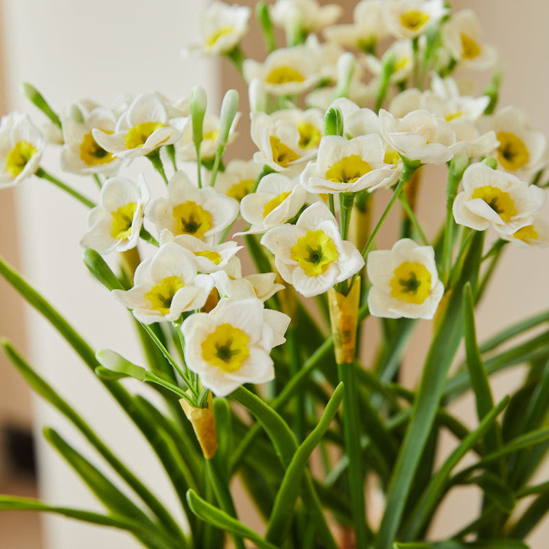 10 Pcs Artificial Daffodil Flower Stems with Leaves, Real Touch Narcissus, 14 Inch Silk Flowers Bulk