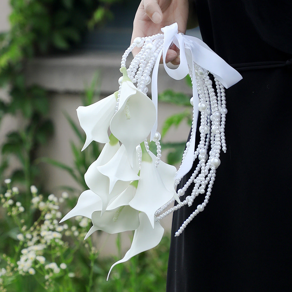 European Style Calla Lily Pearl Chain Waterfall Bridal Bouquet - Elegant Wedding Handheld Bouquet