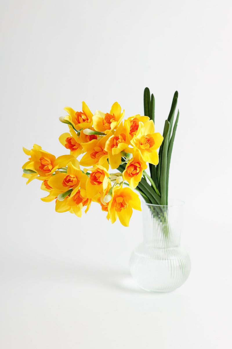 17 Inch Artificial Daffodil Flowers 6 Stems Silk Narcissus Floral Arrangement