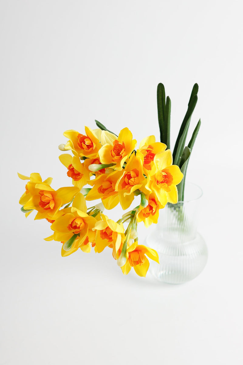 17 Inch Artificial Daffodil Flowers 6 Stems Silk Narcissus Floral Arrangement