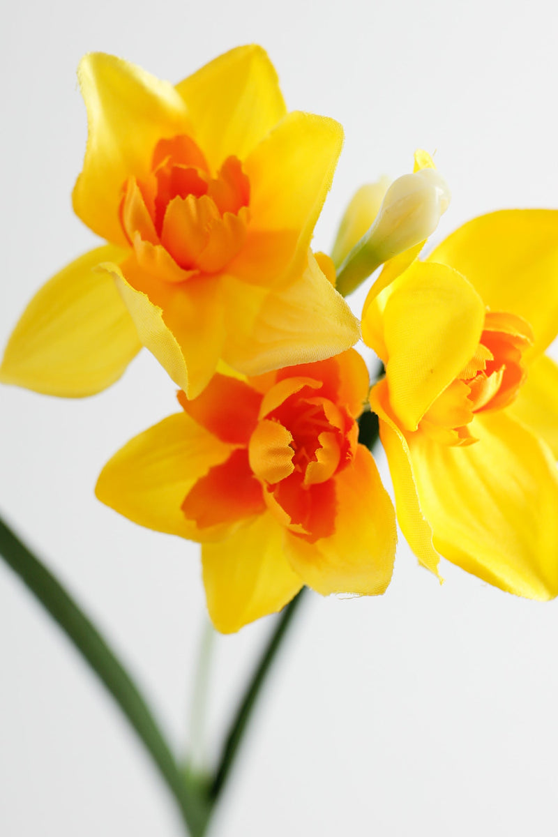 17 Inch Artificial Daffodil Flowers 6 Stems Silk Narcissus Floral Arrangement