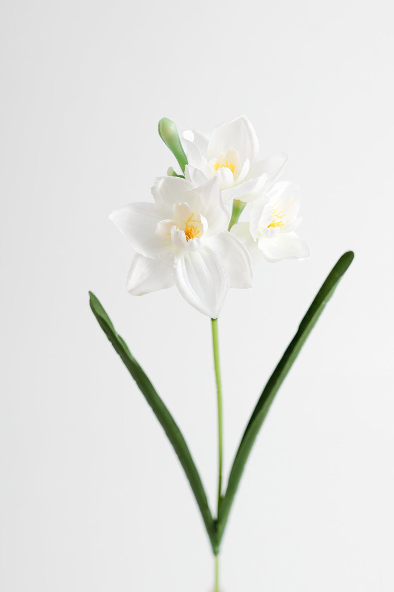 17 Inch Artificial Daffodil Flowers 6 Stems Silk Narcissus Floral Arrangement