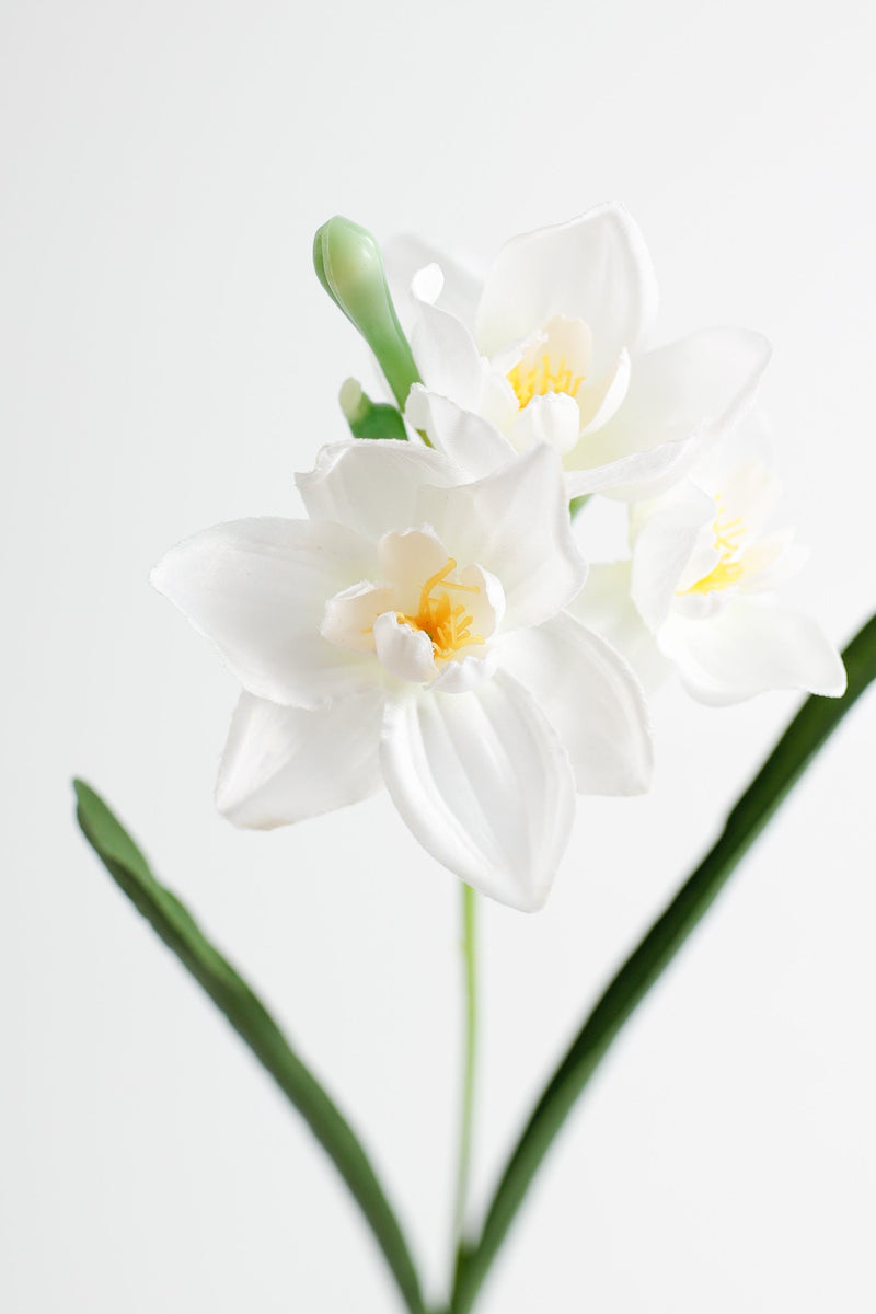 17 Inch Artificial Daffodil Flowers 6 Stems Silk Narcissus Floral Arrangement