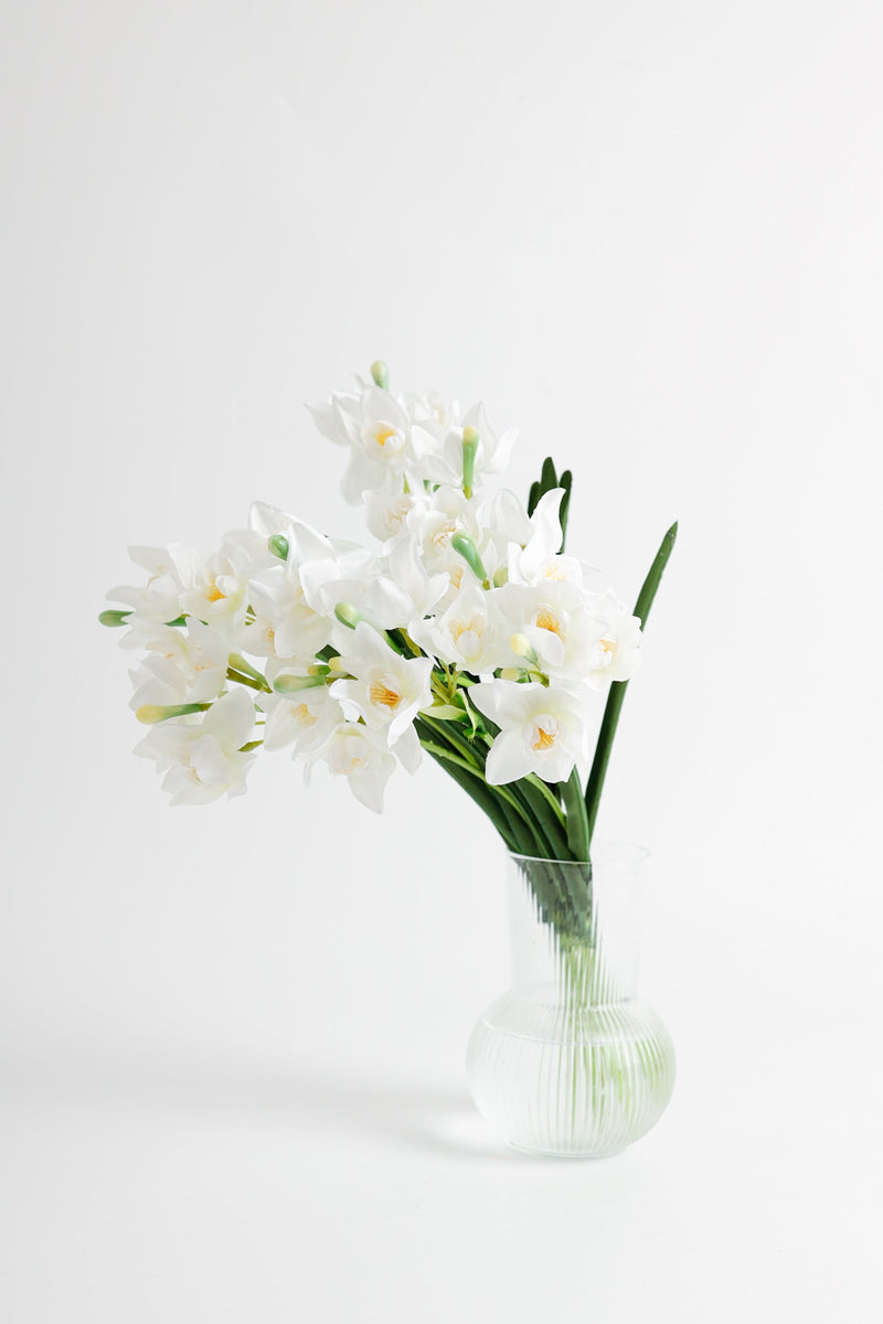 17 Inch Artificial Daffodil Flowers 6 Stems Silk Narcissus Floral Arrangement