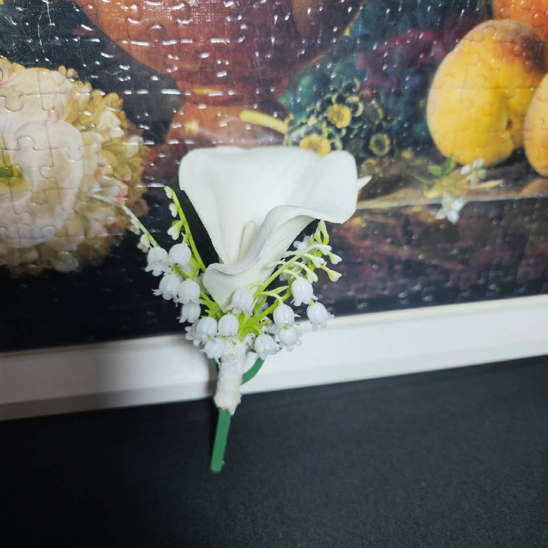 10 Pcs Artificial Calla Lily and Lily of The Valley Boutonnieres Mixed Flowers