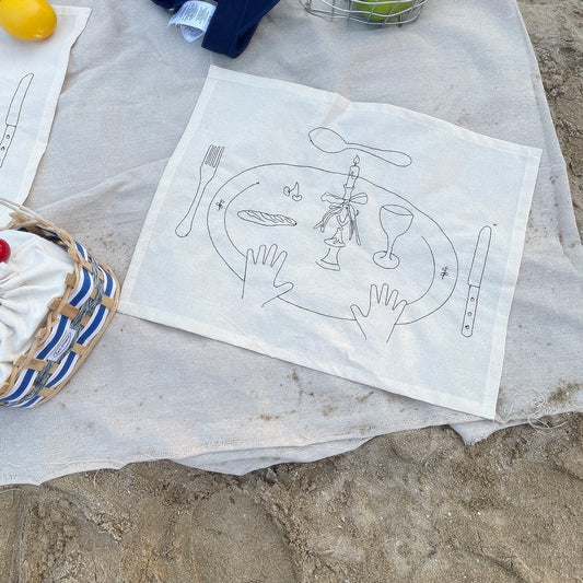 Minimalist Embroidered Line Art Placemats & Napkins, 11.8"×15.7"