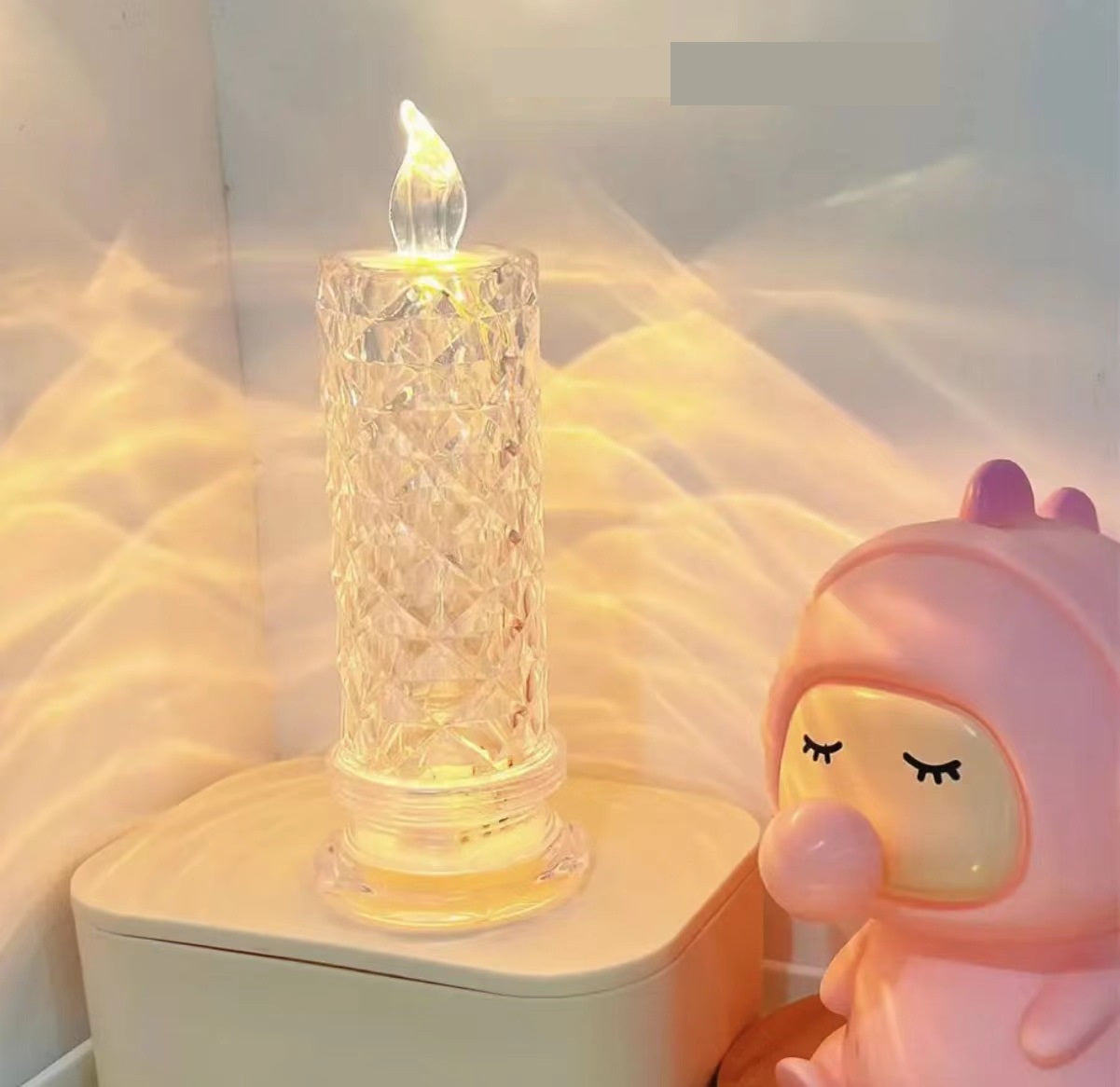 Bulk 2 Pcs LED Flameless Candles With Rose Pattern Refraction Halo Projection For Birthday Wedding Party Decor Wholesale