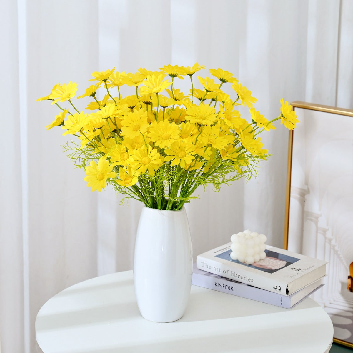 Premium 8 pcs Lifelike Silk Daisy Flowers - UV-Resistant Artificial Blooms for Porch Planters Garden Accent All-Season Décor