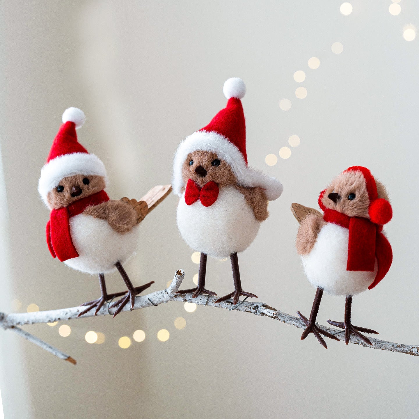 2-Pack Christmas Bird Ornaments Faux Fluffy Birds with Santa Hats Scarves & Earmuffs – Cute Holiday Tree Decorations