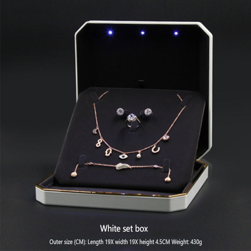 Bulk Ring Box With Light 2025 LED Illuminated Velvet Lined Jewelry Organizer for Bridal Shower & Proposal Accessories Wholesale