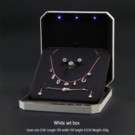 Bulk Ring Box With Light 2025 LED Illuminated Velvet Lined Jewelry Organizer for Bridal Shower & Proposal Accessories Wholesale