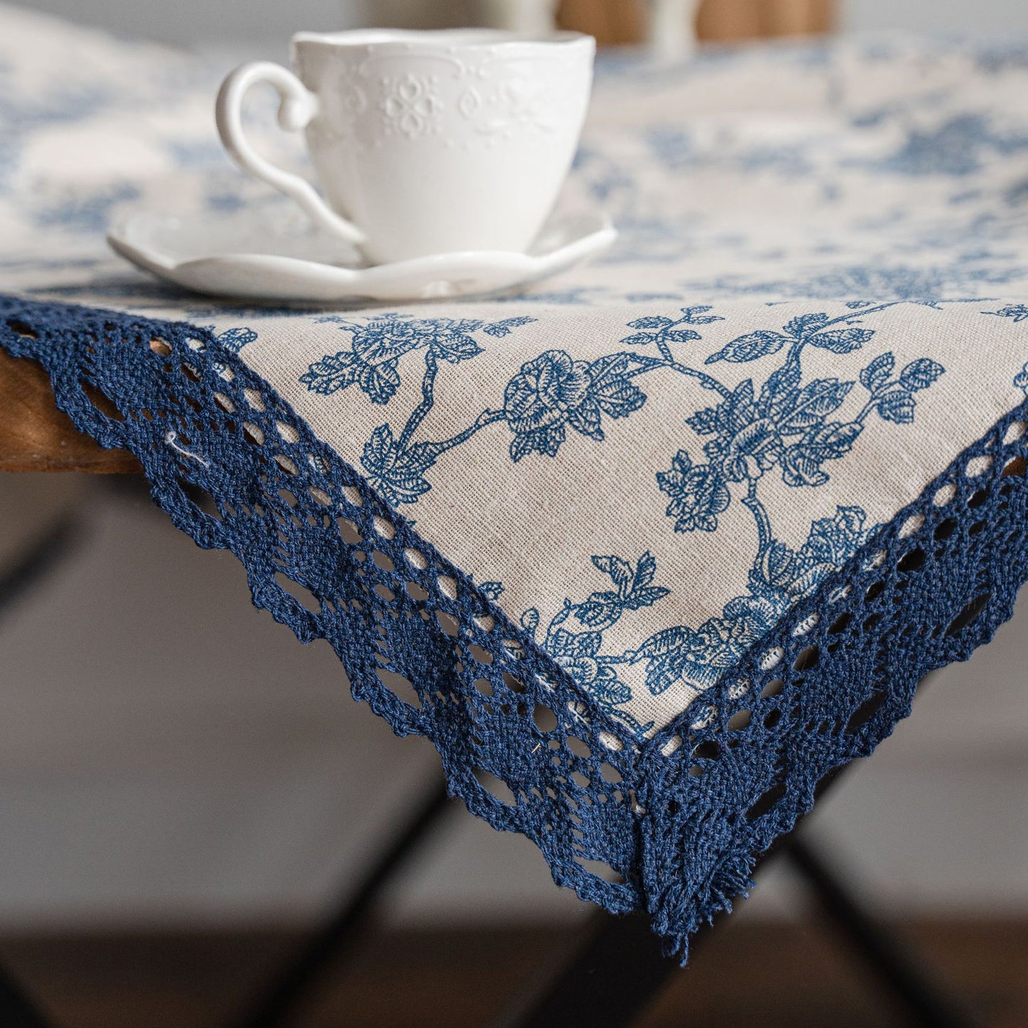 Bulk French Vintage Rectangle Tablecloth with Lace Cotton Linen Blue Rose Floral Table Cover Wholesale