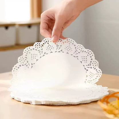 Premium Round Placemats 200 Pack Eco-Friendly Table Decor for Weddings, Afternoon Tea & Coffee Shop Displays with Non-Slip Backing