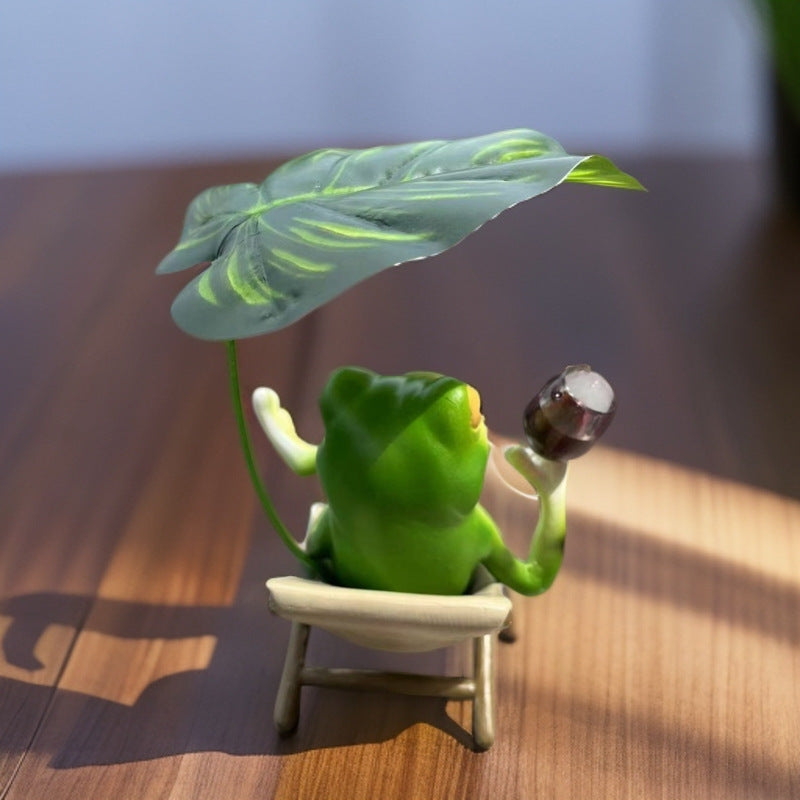 Chill Reclining Frog Statue with Leaf Umbrella - Garden Patio Decor | Indoor Outdoor Relaxing Figurine (Eco-Friendly Resin)
