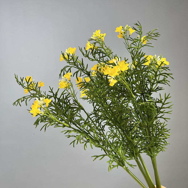 Artificial Daisy Chamomile Bush, Plastic Chrysanthemum Flower Spray, Rustic Faux Wildflowers for Wedding, Home & Outdoor Decor