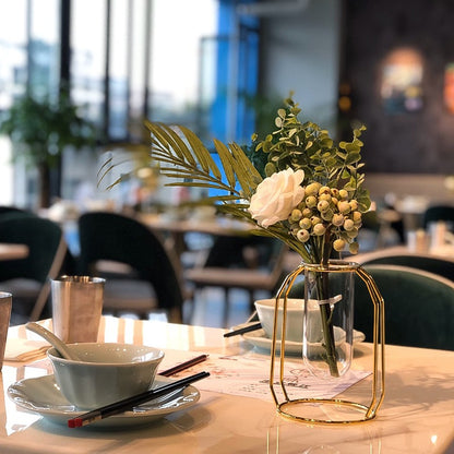 Bulk 1pc Gold Glass Vase With Metal Frame Geometric Hydroponics Vase for Centerpieces Wedding Office Living Room Decor Wholesale