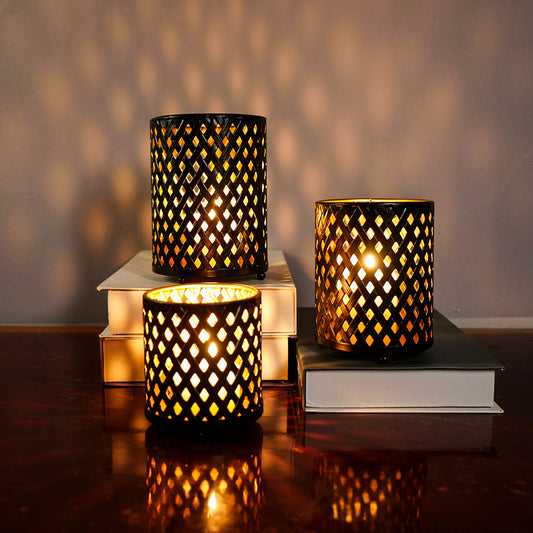 Bulk Metal Candle Holders Set of 3 Tealight Hollow-Out Candlestick for Tabletop Centerpieces Home Wedding Parties Events Decor Wholesale