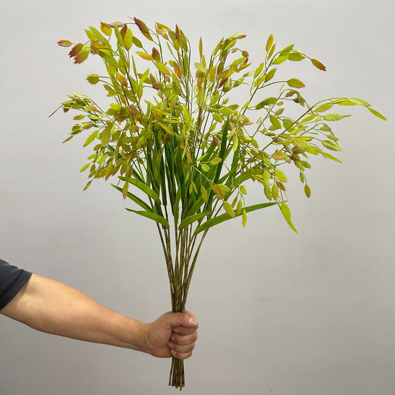 Artificial Pampas Grass Bush, Faux Plastic Plant Stem, Indoor Outdoor, for Home Decor, Weddings & Window Displays