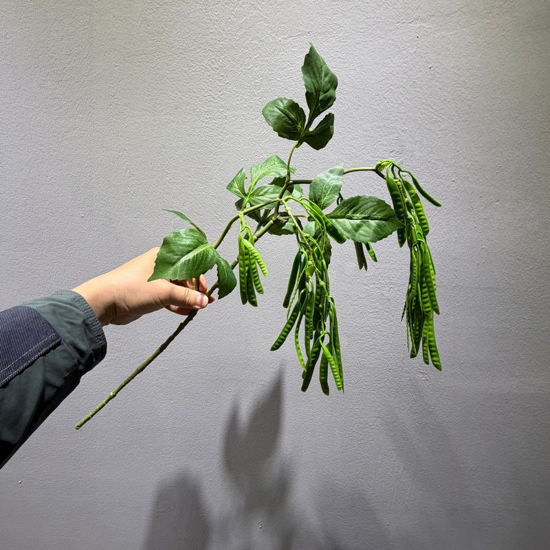 Artificial Pea Plant Bush, Faux Greenery Pea Pod Branch for Wedding Aisle, Floral Arrangements, Home and Window Display