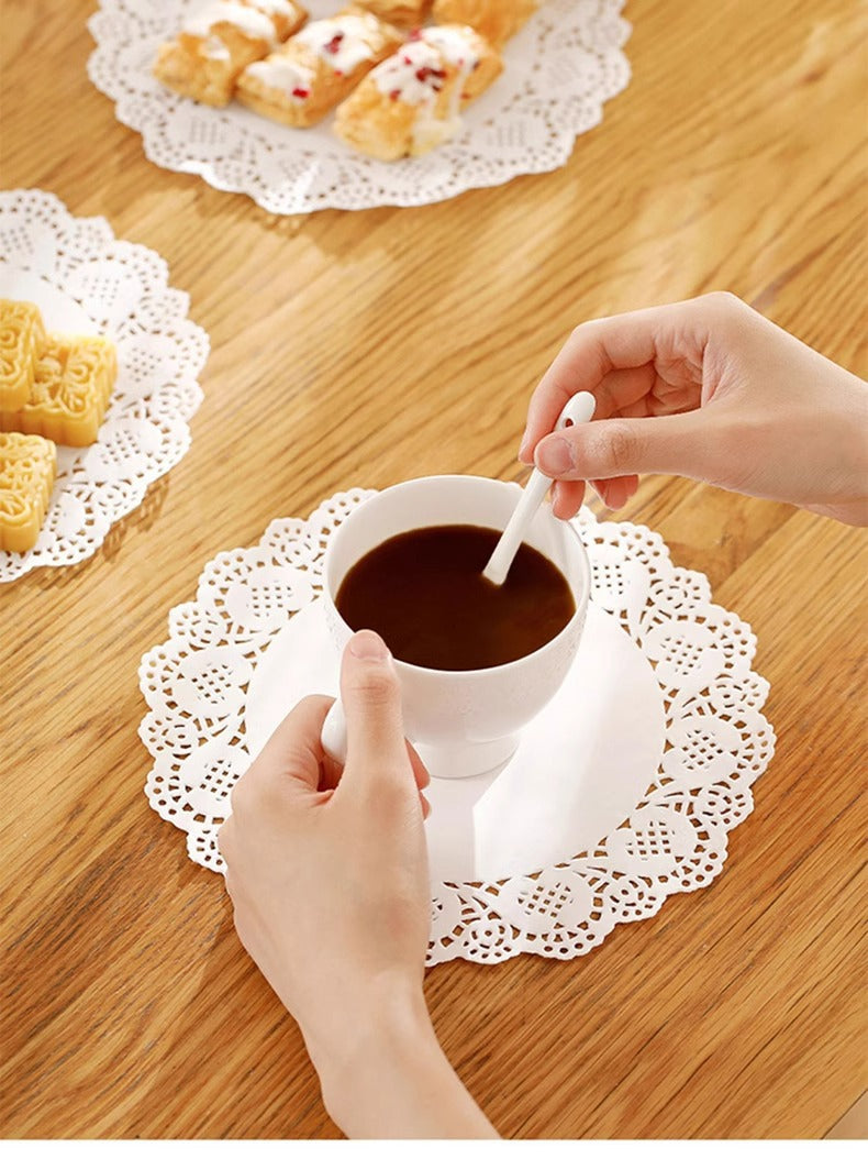 Premium Round Placemats 200 Pack Eco-Friendly Table Decor for Weddings, Afternoon Tea & Coffee Shop Displays with Non-Slip Backing