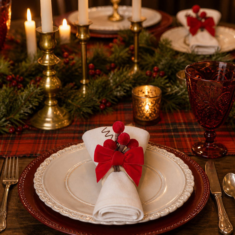 Set of 6 Velvet Napkin Rings, Christmas-Themed Napkin Holders for Holiday Table Decor