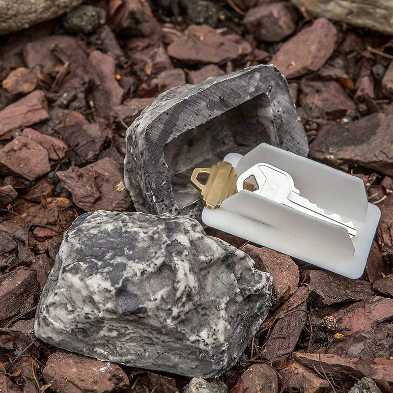 New Outdoor Key Hider - Realistic Fake Rock Decor for Home Yard