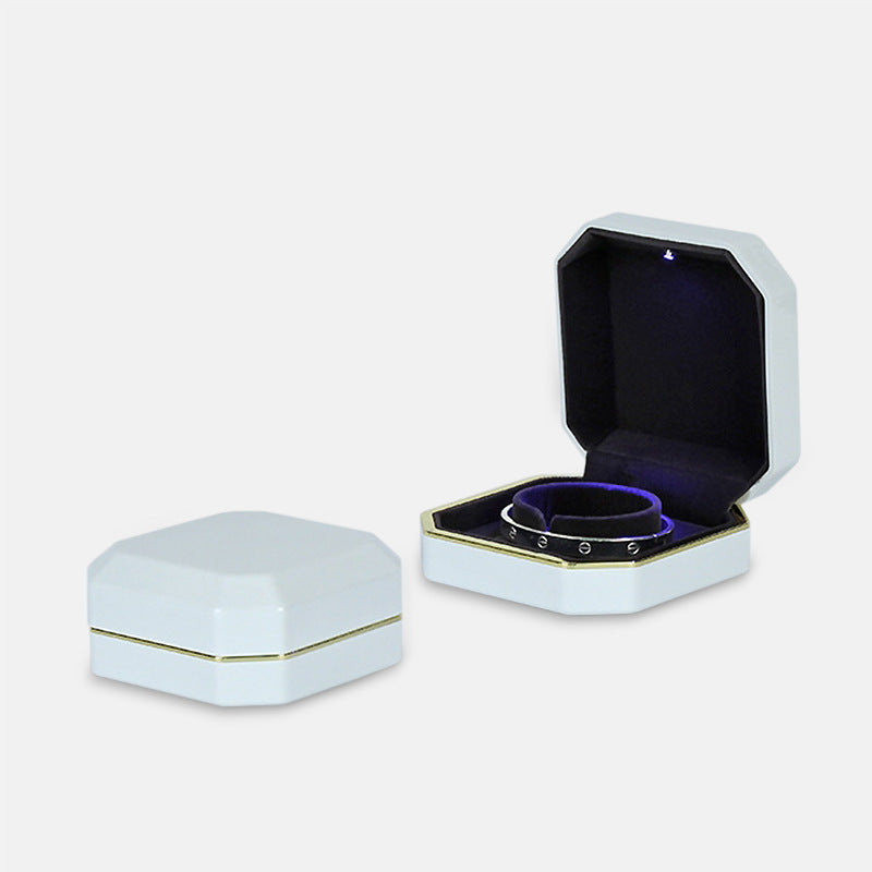 Bulk Ring Box With Light 2025 LED Illuminated Velvet Lined Jewelry Organizer for Bridal Shower & Proposal Accessories Wholesale