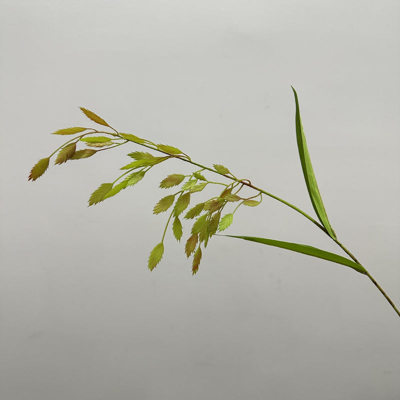 Artificial Pampas Grass Bush, Faux Plastic Plant Stem, Indoor Outdoor, for Home Decor, Weddings & Window Displays