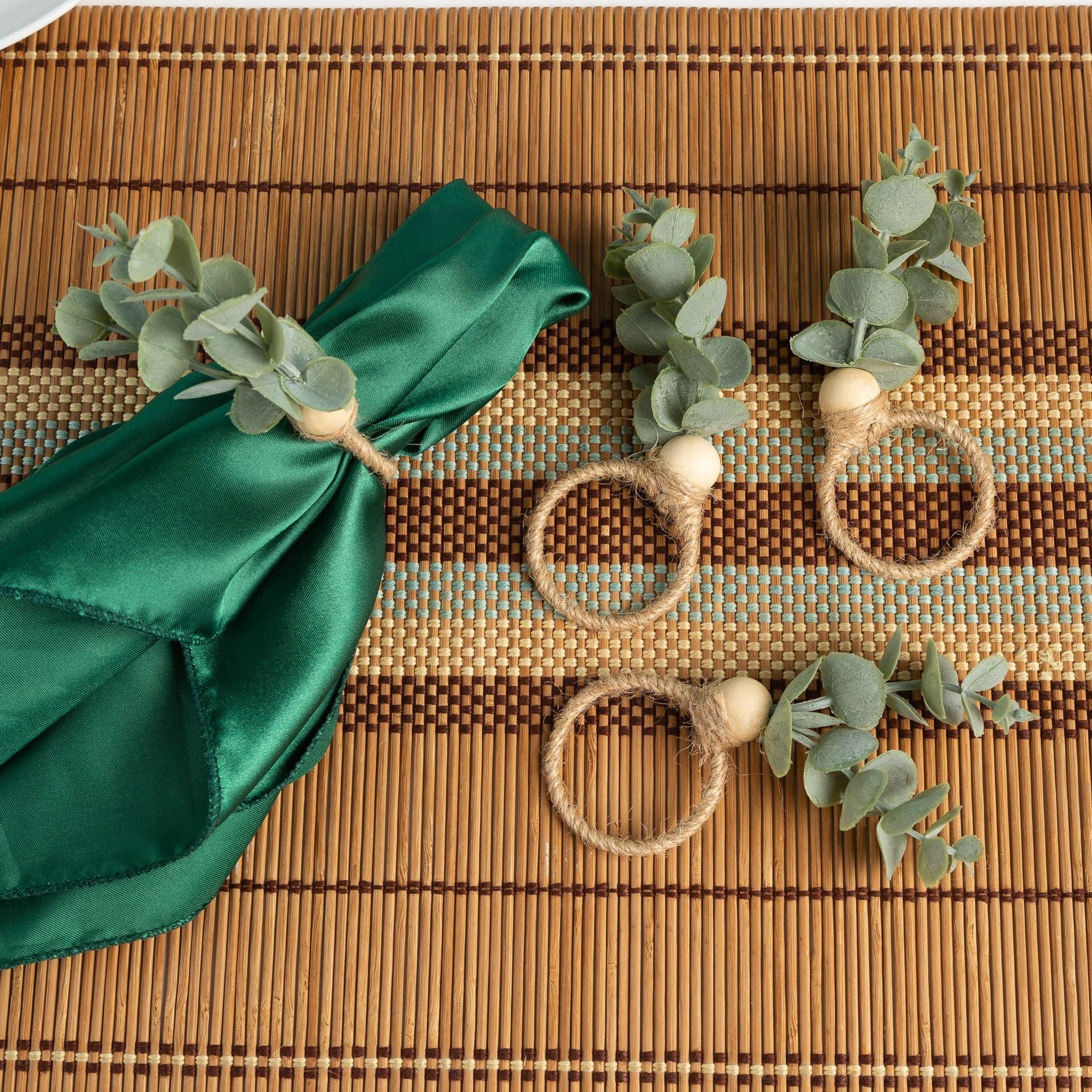6 Pcs New Eucalyptus Leaf Napkin Rings Handmade Faux Greenery Napkin Holders for Hotels & Western Restaurants
