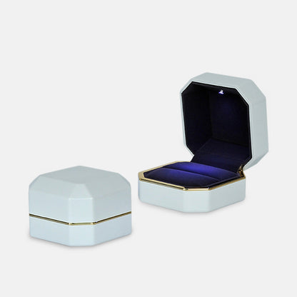 Bulk Ring Box With Light 2025 LED Illuminated Velvet Lined Jewelry Organizer for Bridal Shower & Proposal Accessories Wholesale
