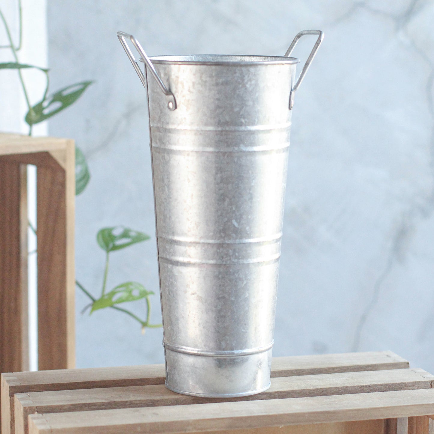 Bulk 1pc Galvanized Metal Flower Vase Rustic French Bucket Design for Home Decor Wedding Table Centerpieces Farmhouse Style Flower Holder Wholesale