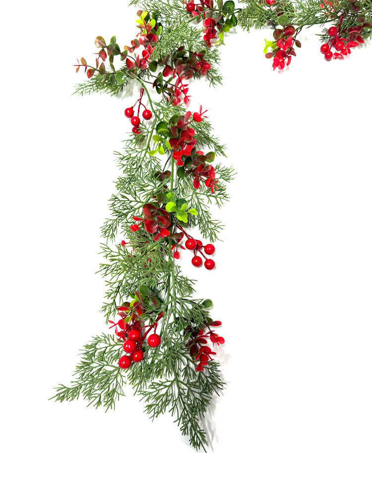 Artificial Eucalyptus Red Berry Vine with Juniper Pine Needles, Plastic Trailing Garland, Christmas & Home Decor