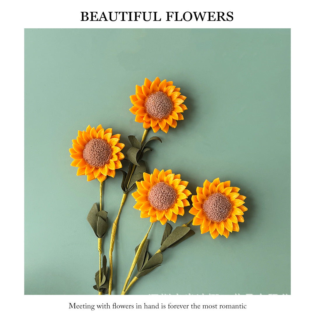 Sunflower Shaped Aromatherapy Candle – Valentine’s Day Decor for Romantic Date NightsTable Setup & Sweet Gifts