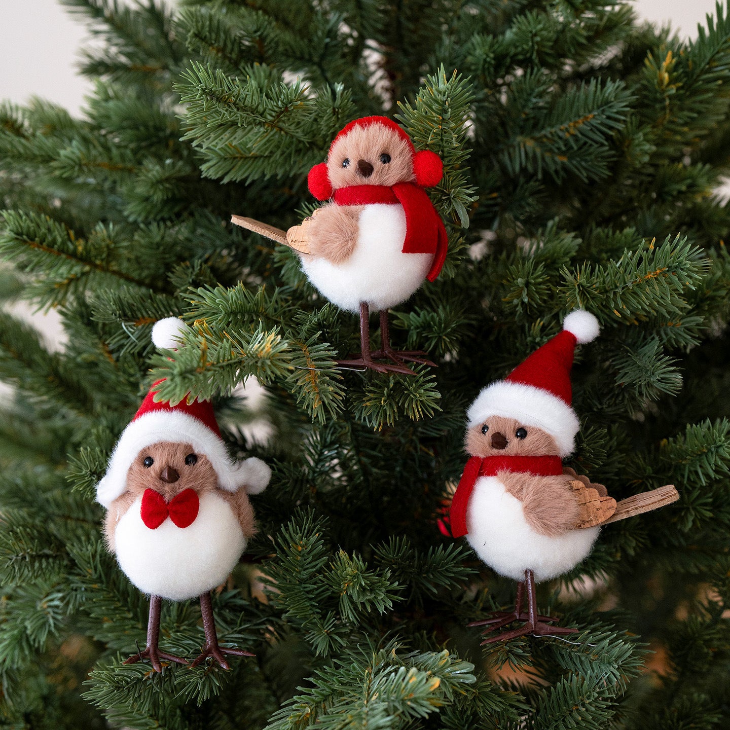 2-Pack Christmas Bird Ornaments Faux Fluffy Birds with Santa Hats Scarves & Earmuffs – Cute Holiday Tree Decorations
