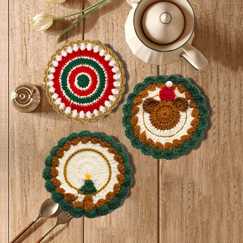 2-Pack New Christmas Knit Coaster Set Handmade Cartoon Heat-Resistant Cup Mats for Holiday