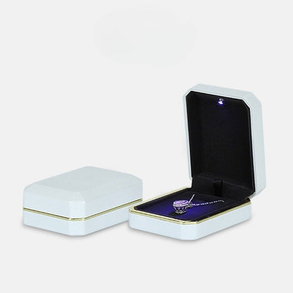 Bulk Ring Box With Light 2025 LED Illuminated Velvet Lined Jewelry Organizer for Bridal Shower & Proposal Accessories Wholesale