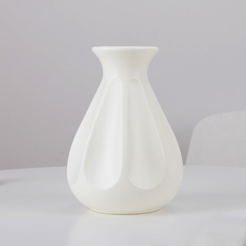 8 Inch Plastic Vase Simple Style for Artificial Flowers