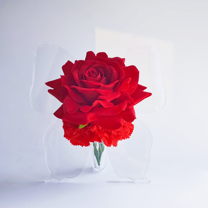 Romantic Rose and Carnation Artificial Flower Arrangement in Butterfly Vase for Mother's Day Gift