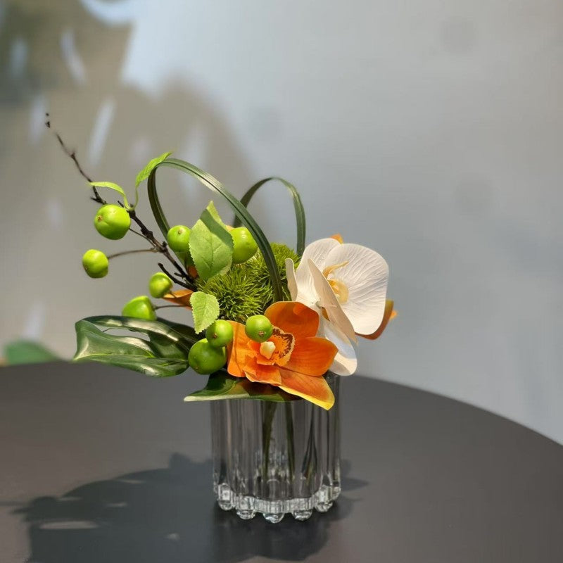 7.9 Inch Small Artificial Glass Floral Bouquet – 1 Pc Elegant Decor for Restaurant and Bar
